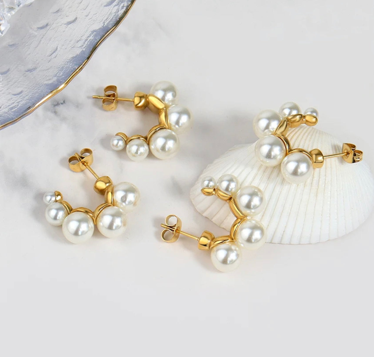 PEARL STUD EARRINGS