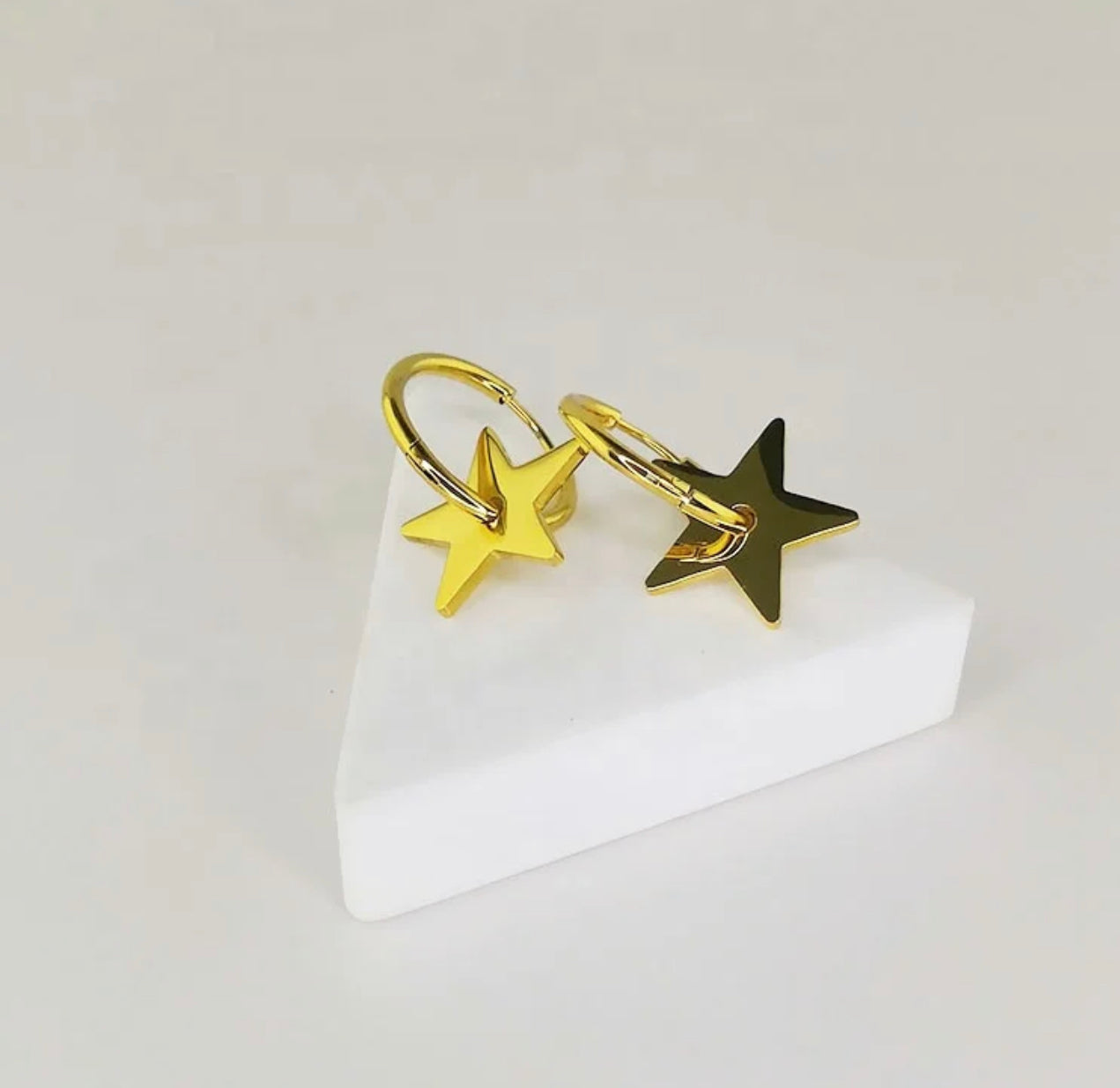 LITTLE STAR EARRINGS